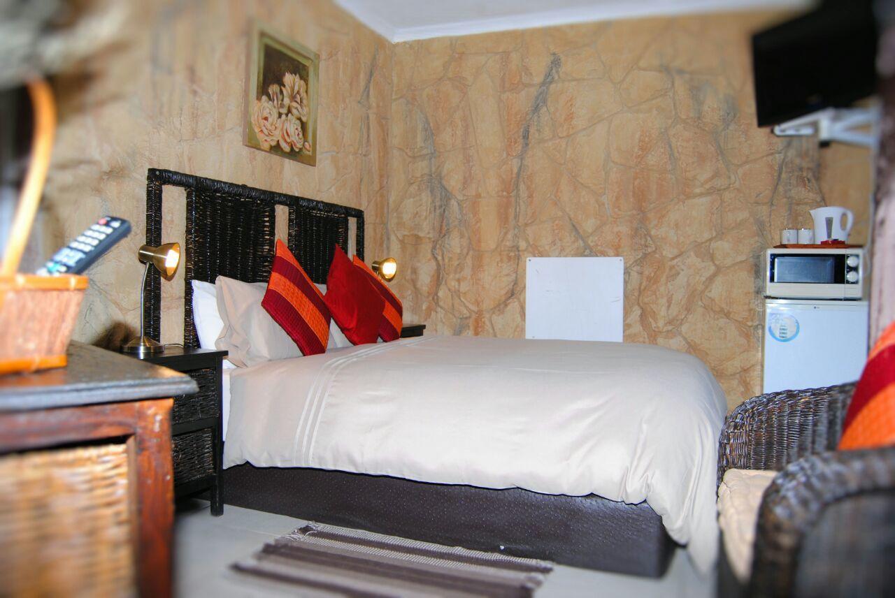 Castle Lodge Boksburg Esterno foto